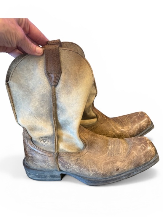 Other - ARIAT RAMBLER men’s size 10 boot preowned preloved
